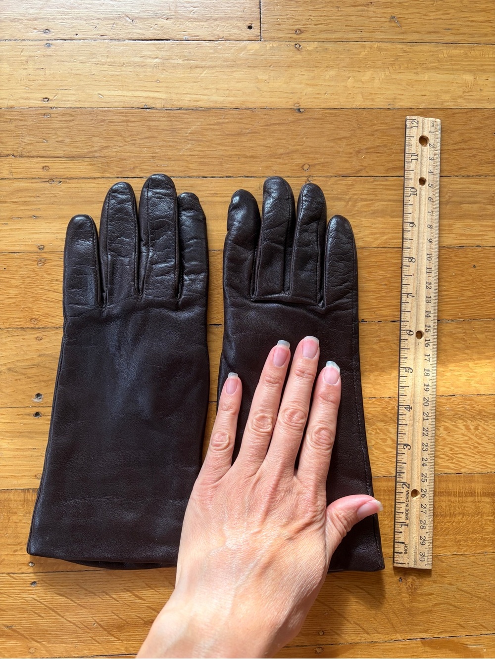 Vintage cashmere lined buttery soft leather gloves 8 L brown chocolate fownes